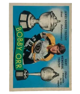 245 Bobby Orr 1971 72 O Pee from Chee Front