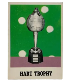 261 Hart Trophy 1970 71 O Pee Chee from Front Vg