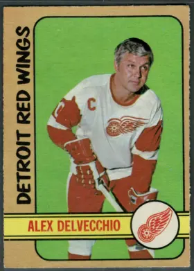 26 Alex Delvecchio 1972 73 O Pee from Chee Front