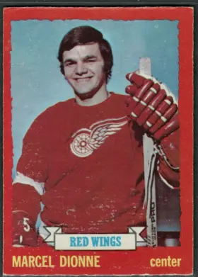1973-74 O-Pee-Chee Marcel Dionne #17 Light Back Variation Hall of Fame Detroit Red Wings