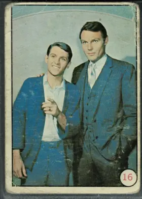 1966 O-Pee-Chee Bruce Wayne and Dick Grayson #16 Puzzle Back Bat Laffs